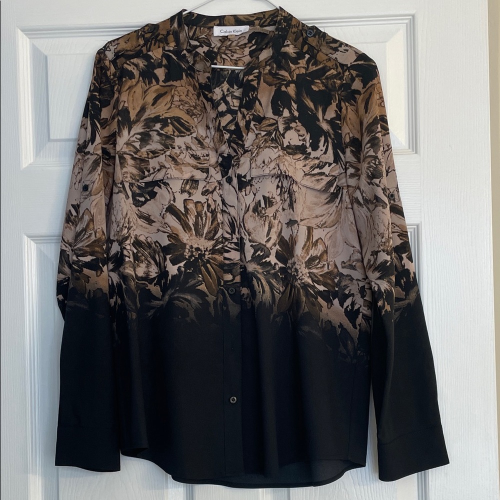 Calvin Klein Black and Tan Patterned Blouse